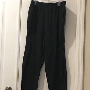 Woman within knit pants***